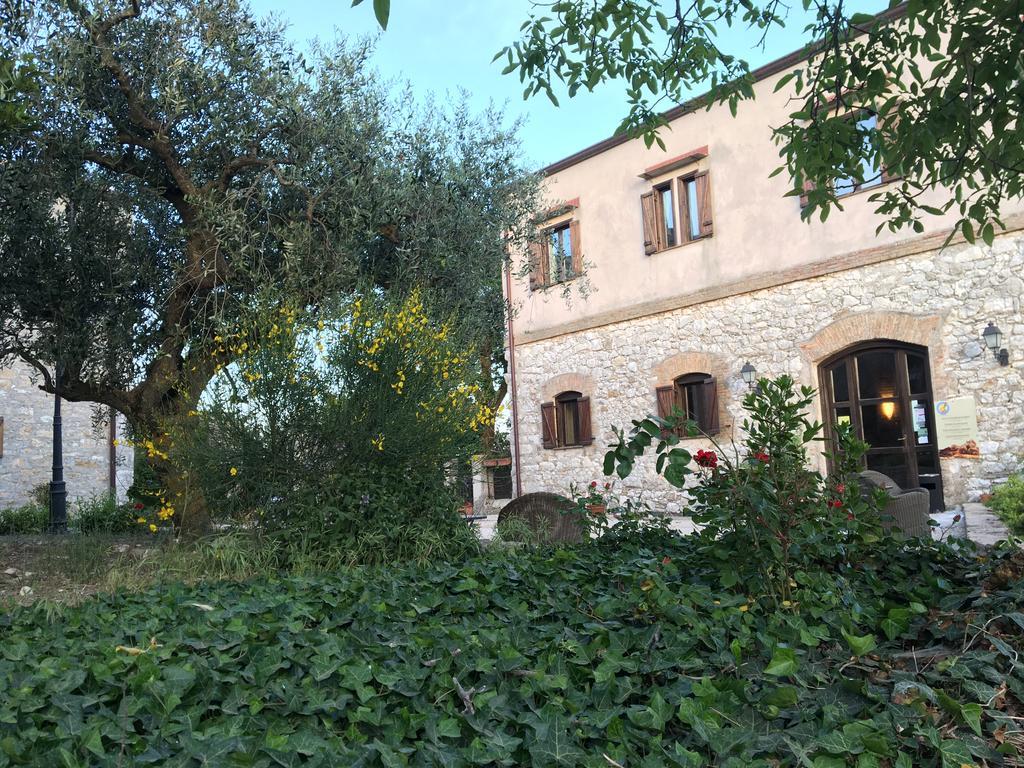 Agriturismo Sant'Agata Guest House Piana Degli Albanesi Bagian luar foto